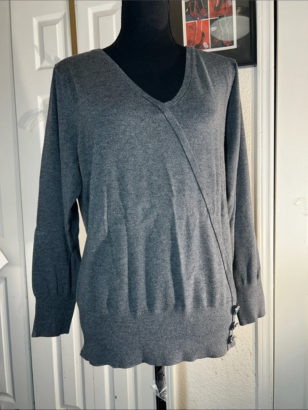JM Collection Charcoal Gray V-Neck Sweater with Diagonal Overlay
